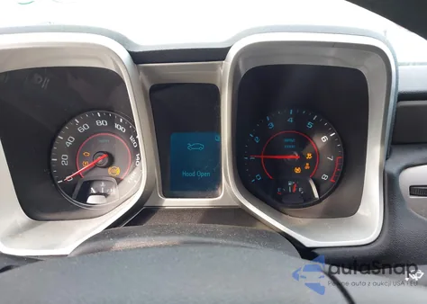 2015 Chevrolet Camaro 2Ls z USA, uszkodzony, nr VIN 2G1FB1E37F9159862